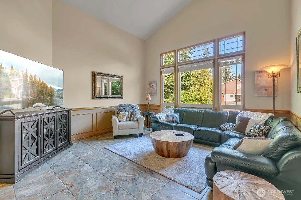 2517 173rd Avenue Ct E