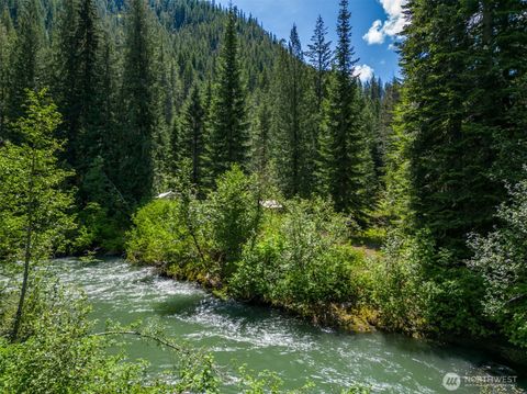 Photo of 27988 Napeequa Drive, Leavenworth, WA 98826 (MLS # 2512696)