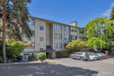 Photo of 9512 1st Avenue NE #204, Seattle, WA 98115 (MLS # 2549302)