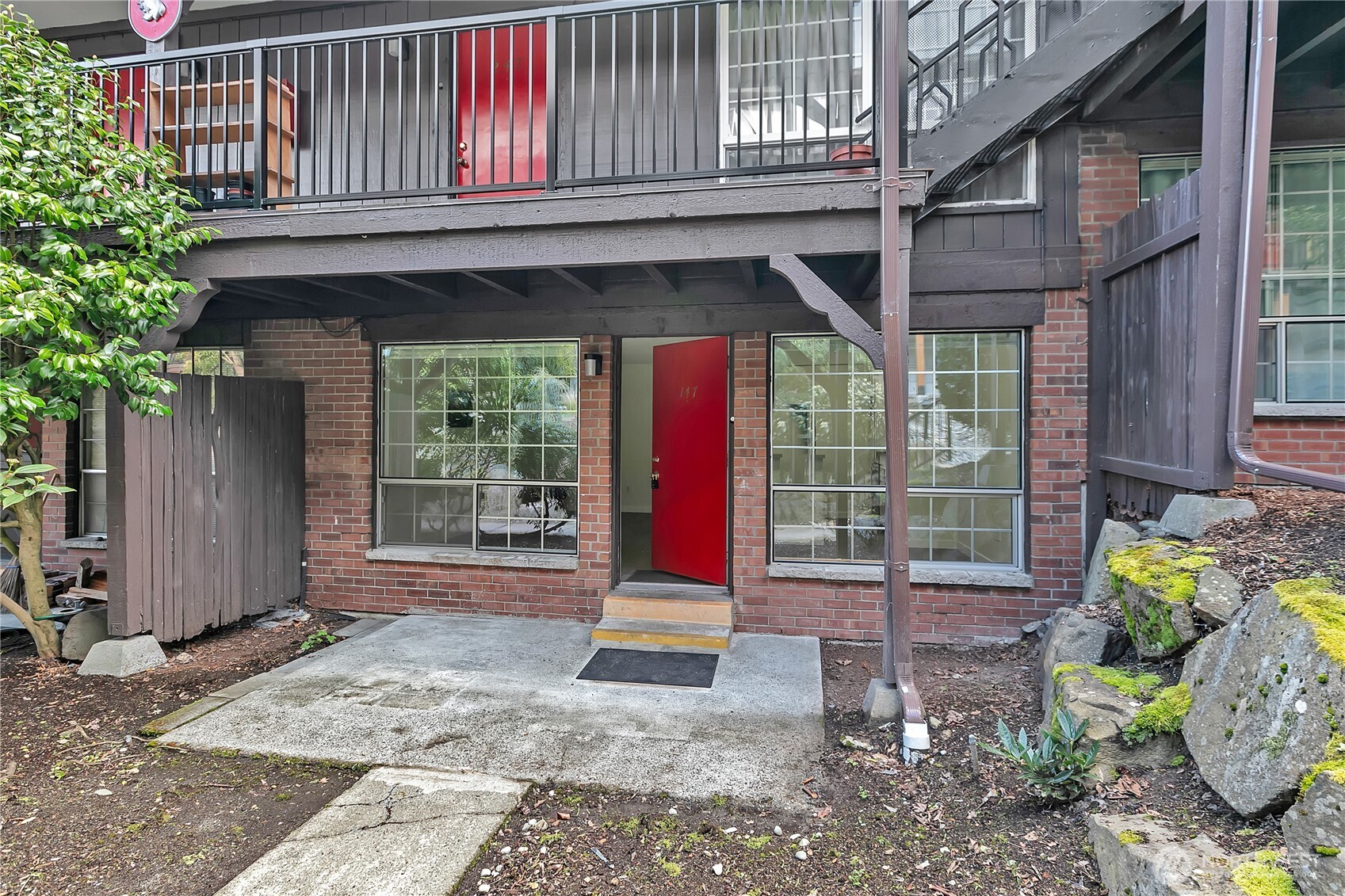 3425 S 176th 147