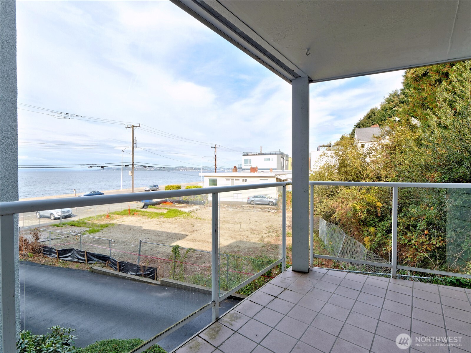 Seattle, Washington 98116, United States, 2 Bedrooms Bedrooms, ,2 BathroomsBathrooms,Residential,Active,232336