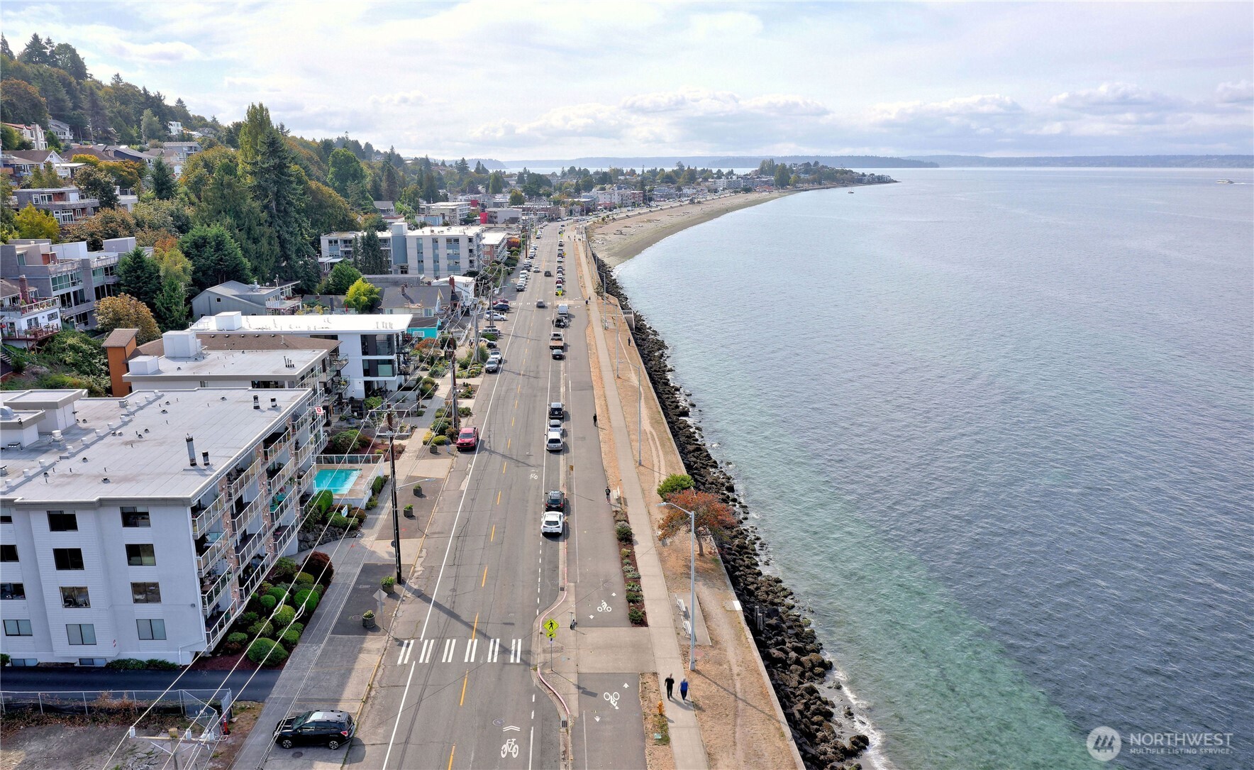 Seattle, Washington 98116, United States, 2 Bedrooms Bedrooms, ,2 BathroomsBathrooms,Residential,Active,232336