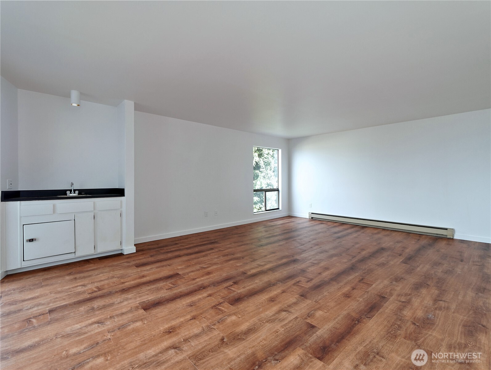 Seattle, Washington 98116, United States, 2 Bedrooms Bedrooms, ,2 BathroomsBathrooms,Residential,Active,232336