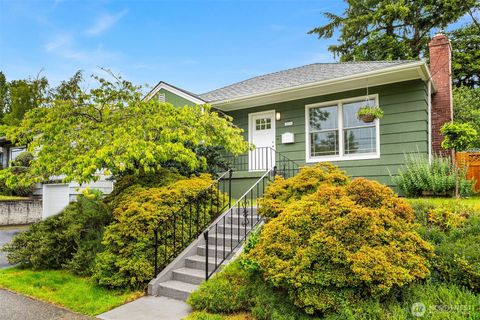 Photo of 8816 16th Avenue SW, Seattle, WA 98106 (MLS # 2531861)