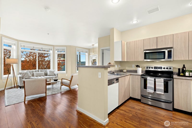2414 1st Avenue #309