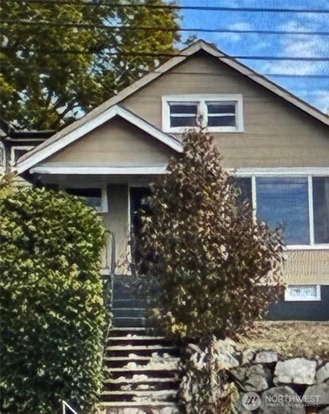 Photo of 916 23rd Avenue S, Seattle, WA 98144 (MLS # 2529009)