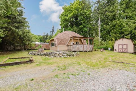 Photo of 27299 Baywood Drive NE, Kingston, WA 98346 (MLS # 2521149)