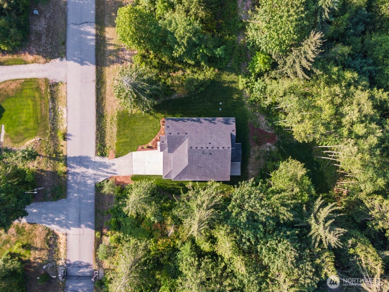 8701 Trillium Lane