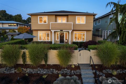 Photo of 217 9th Avenue S, Edmonds, WA 98020 (MLS # 2440742)