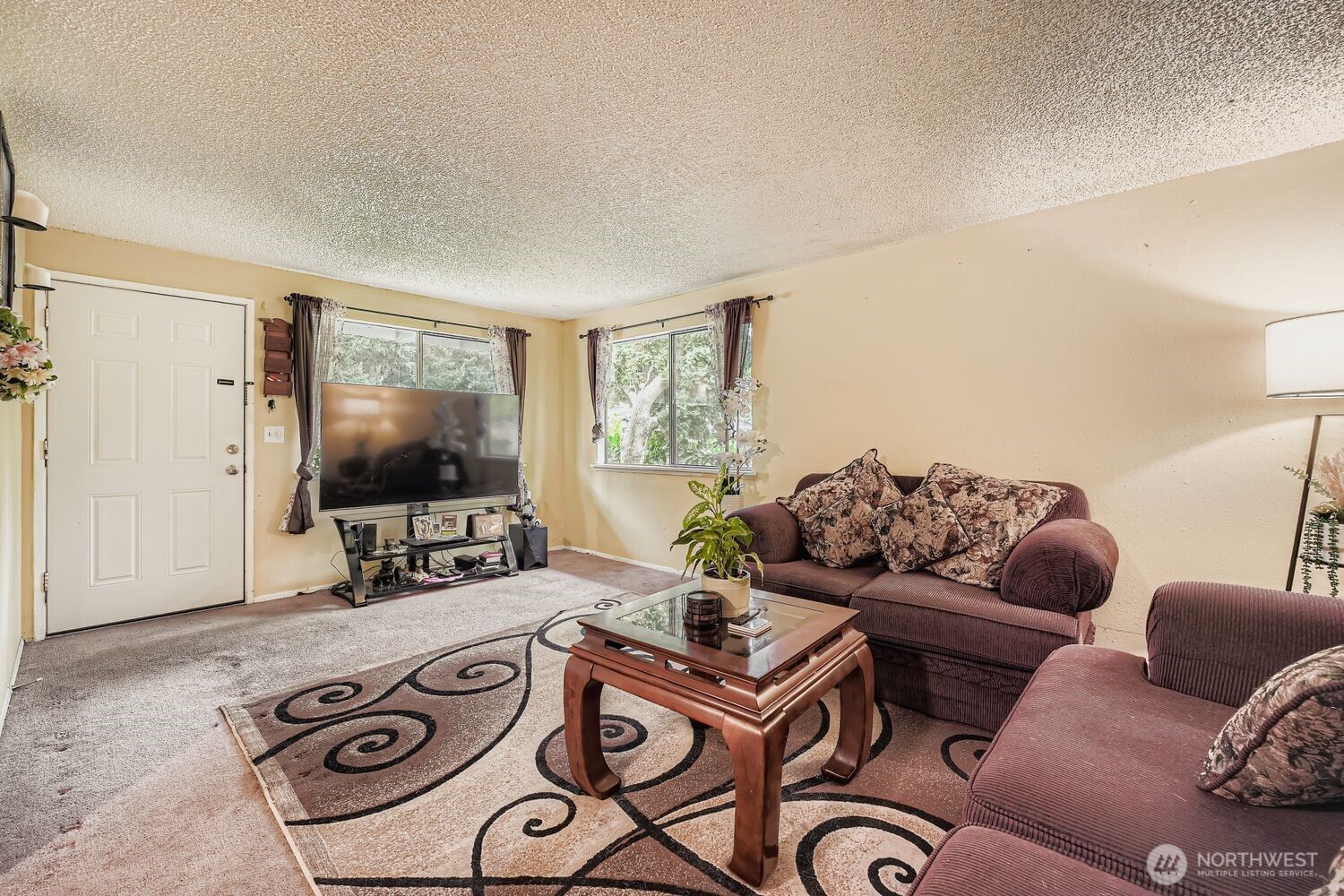 5806 E Swan Creek Drive