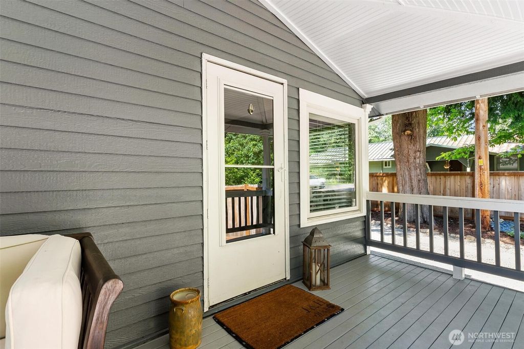 Photo of 18925 276th Avenue SE, Issaquah, WA 98027 (MLS # 2524494)