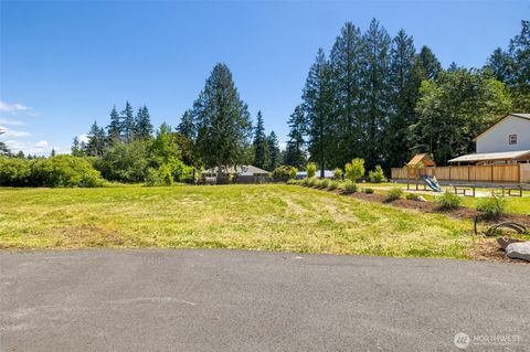 Photo of 5 81st Street SW, Everett, WA 98203 (MLS # 2542168)
