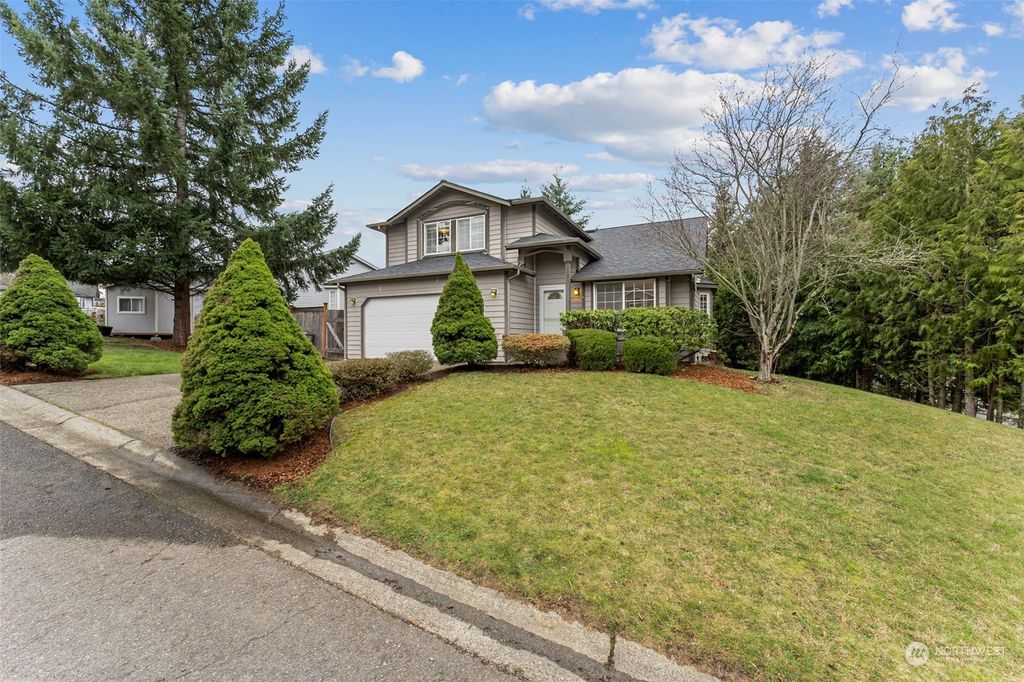 Photo of 25905 201st Court SE, Covington, WA 98042 (MLS # 2200654)