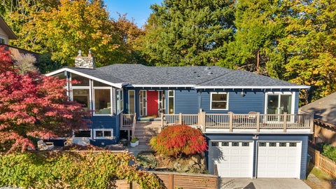 Photo of 3734 NE 150th Street, Lake Forest Park, WA 98155 (MLS # 2574197)