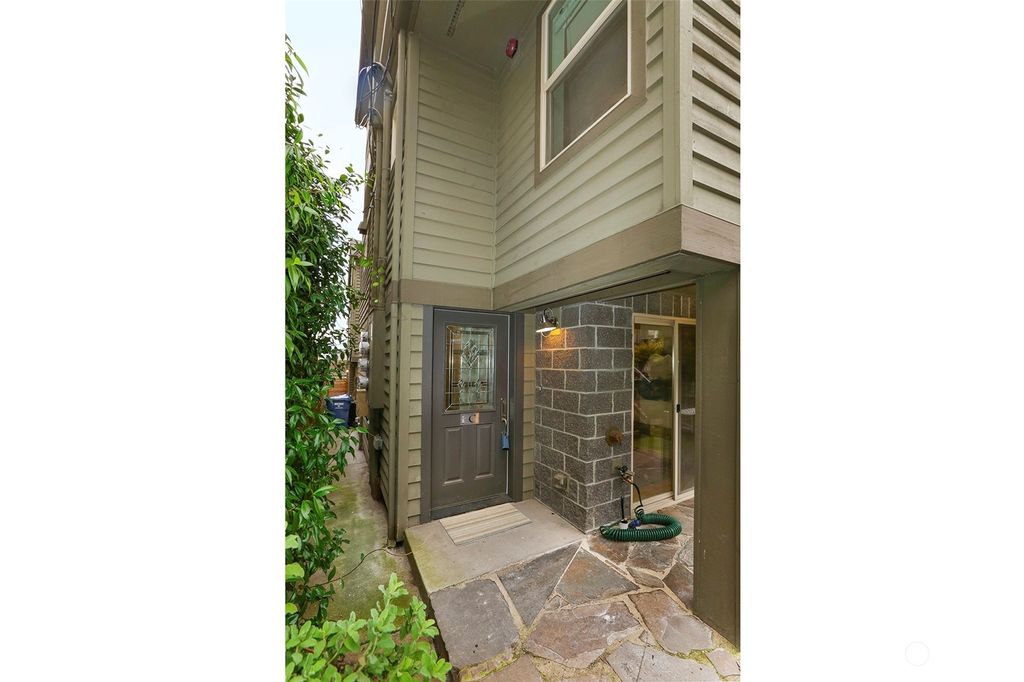 Photo of 1516 Taylor Avenue N #C, Seattle, WA 98109 (MLS # 2189978)