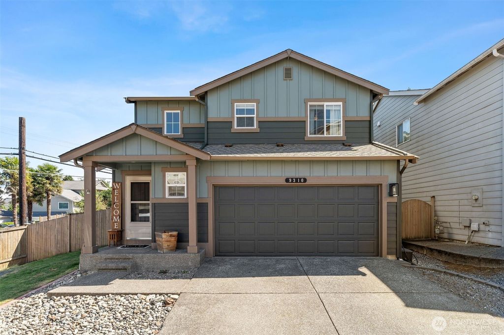 Photo of 9310 12th Street NE, Lake Stevens, WA 98258 (MLS # 2402397)