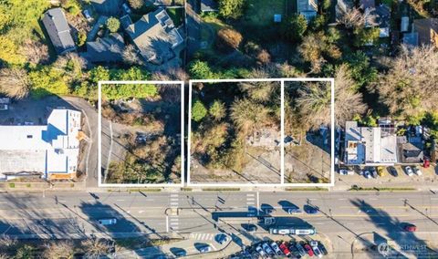 Photo of 10400 10504 Lake City Way NE, Seattle, WA 98125 (MLS # 2490137)