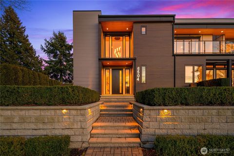 Photo of 6504 103rd Avenue NE, Kirkland, WA 98033 (MLS # 2485040)