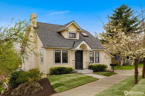 933 Yakima Place S Seattle WA 98144