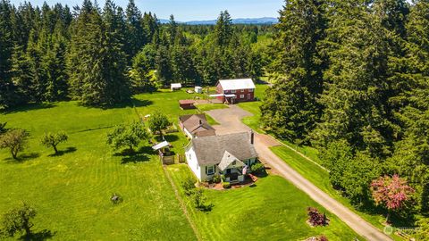 A home in Chehalis