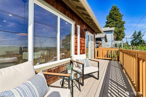 Photo of 4205 34th Avenue S, Seattle, WA 98118 (MLS # 2592459)