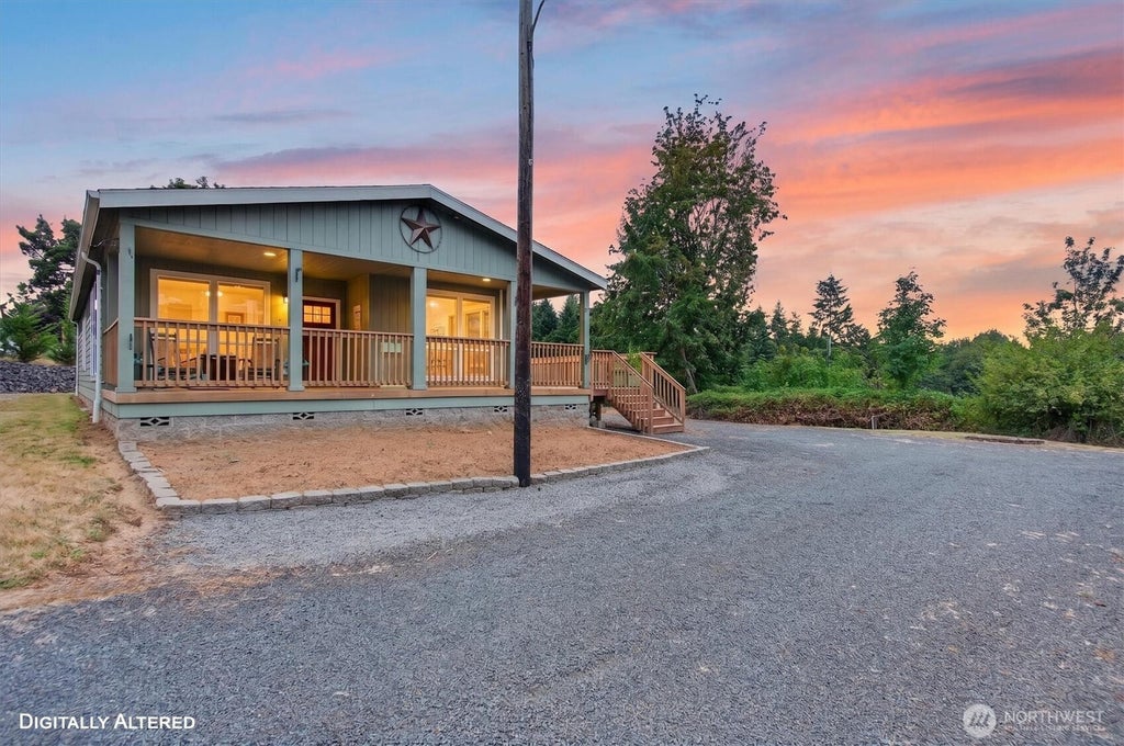 Photo of 453 Haywire Road, Winlock, WA 98596 (MLS # 2576224)