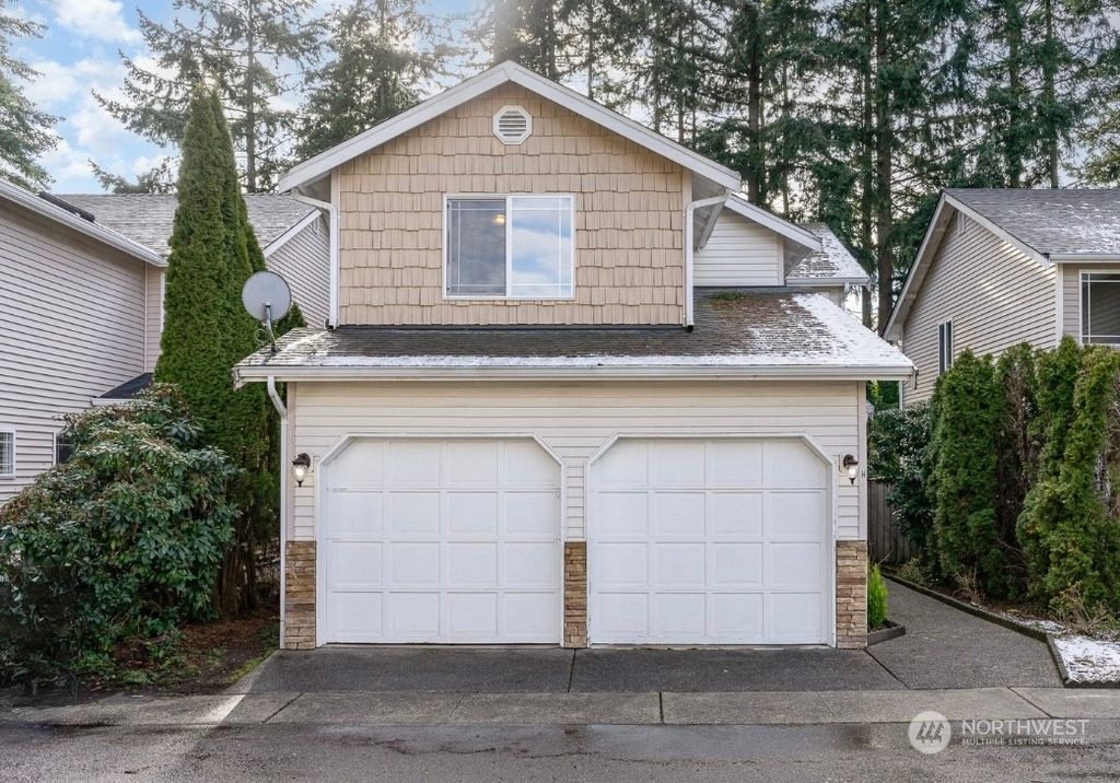 Photo of 3732 156th Street SW #H, Lynnwood, WA 98087 (MLS # 2328428)