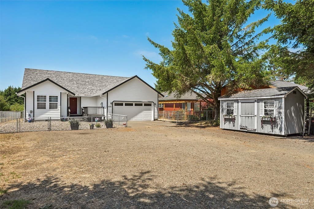 Photo of 605 E Chance A La Mer NE, Ocean Shores, WA 98569 (MLS # 2544020)