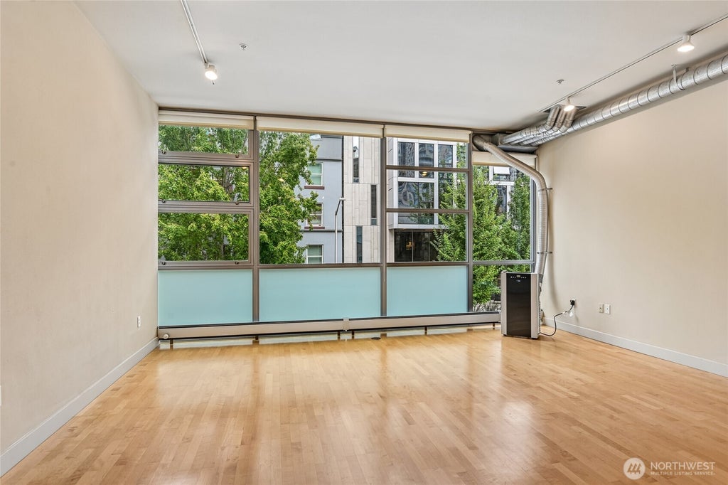 Photo of 2015 Terry Avenue #415, Seattle, WA 98121 (MLS # 2581470)