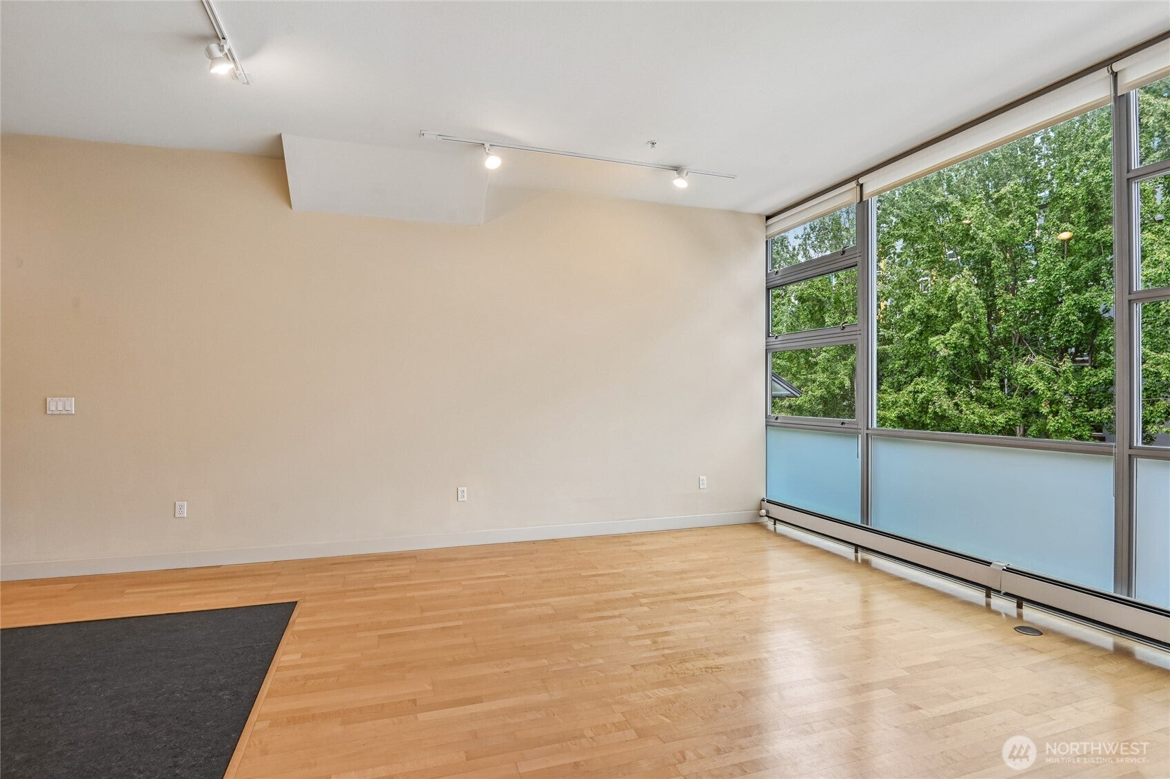 2015 Terry Avenue 415