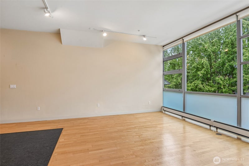 2015 Terry Avenue 415