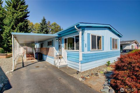 Photo of 2725 E Fir Street #67, Mount Vernon, WA 98273 (MLS # 2423136)