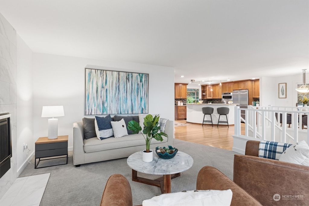 Photo of 1135 S 276th Place, Des Moines, WA 98198 (MLS # 2028587)