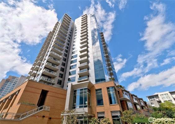 10610 NE 9TH PL, BELLEVUE, WA 98004 - Image 2fdca94378302d0dd39e06db9bdb2c8f/120129533