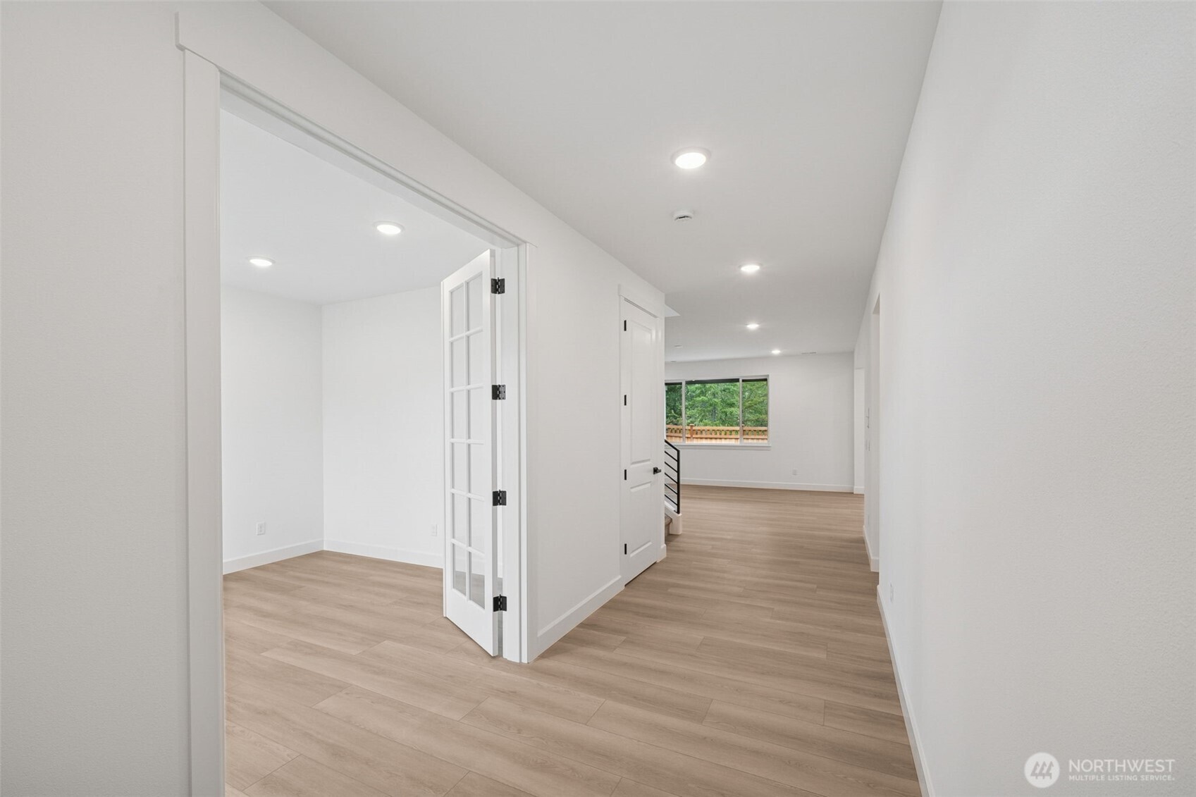 14532 203rd Avenue E 845