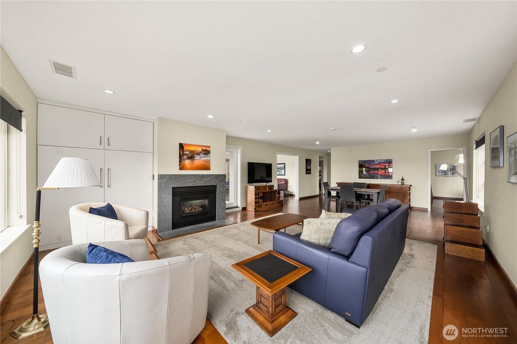 Photo of 11122 NE 41st Drive #31, Kirkland, WA 98033 (MLS # 2485497)