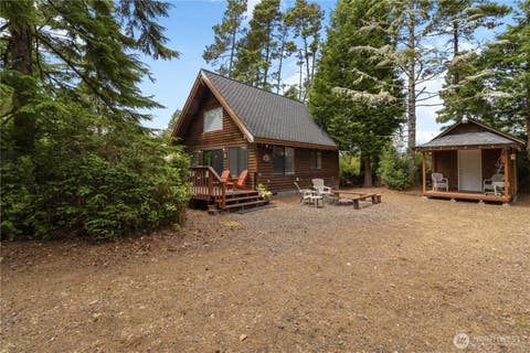 Photo of 2015 229th Place, Ocean Park, WA 98640 (MLS # 2555343)