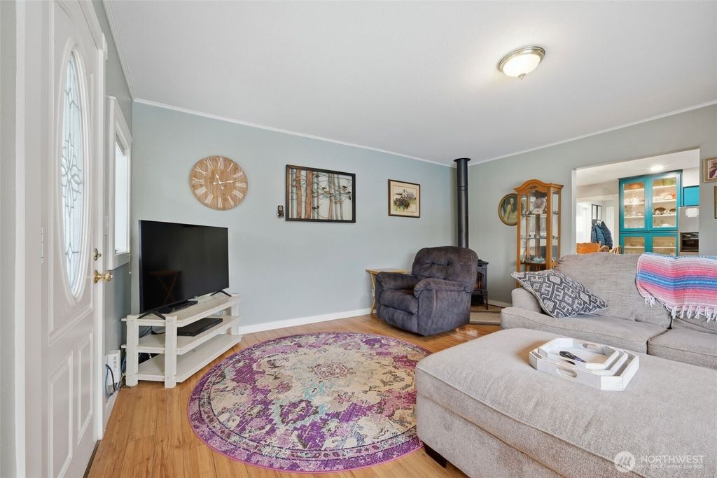 Photo of 0 Jennings Avenue, Sedro Woolley, WA 98284 (MLS # 2445559)