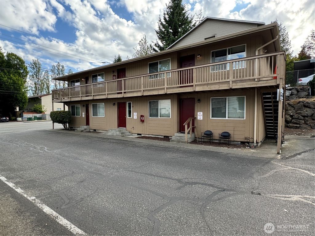 Photo of 109 W Casino Road, Everett, WA 98204 (MLS # 2398555)