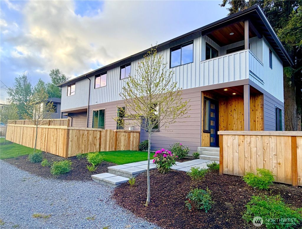 Photo of 10202 44th Avenue SW, Seattle, WA 98146 (MLS # 2526093)