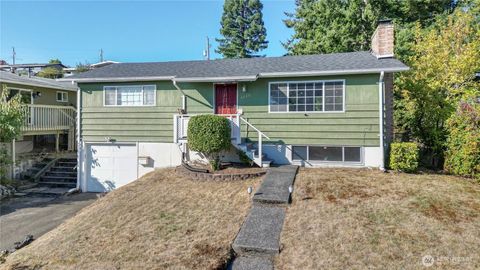Photo of 4640 N Bristol Street, Tacoma, WA 98407 (MLS # 2442443)