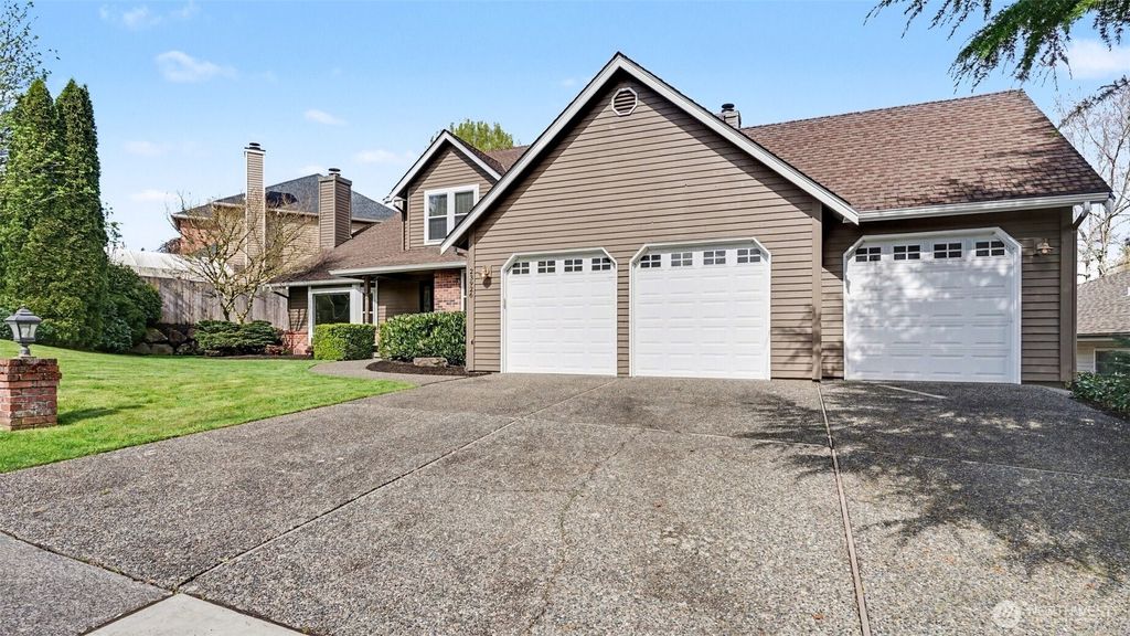 Photo of 23926 25th Drive SE, Bothell, WA 98021 (MLS # 2508642)