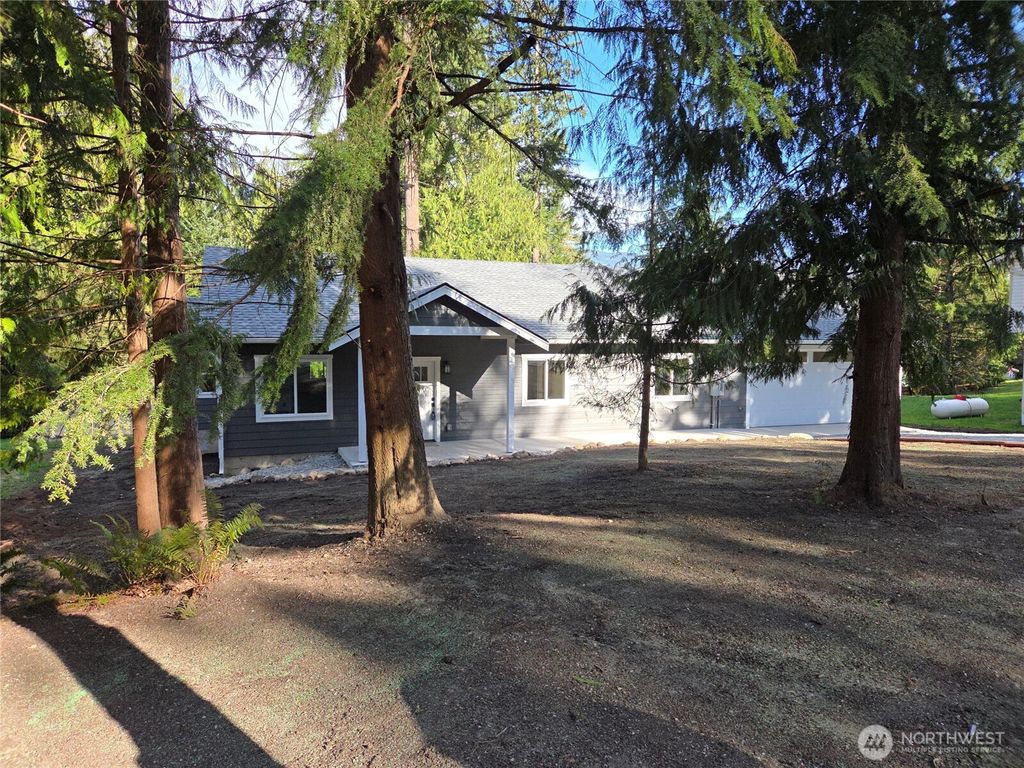 Photo of 554 Wildwood Drive, Sedro Woolley, WA 98284 (MLS # 2503529)