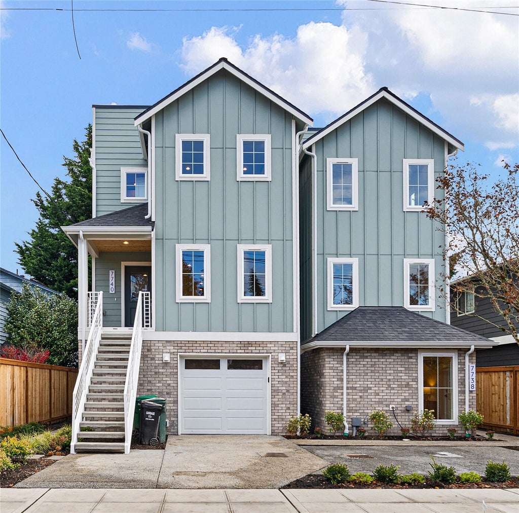 Photo of 7740 36th Avenue NE, Seattle, WA 98115 (MLS # 2598123)