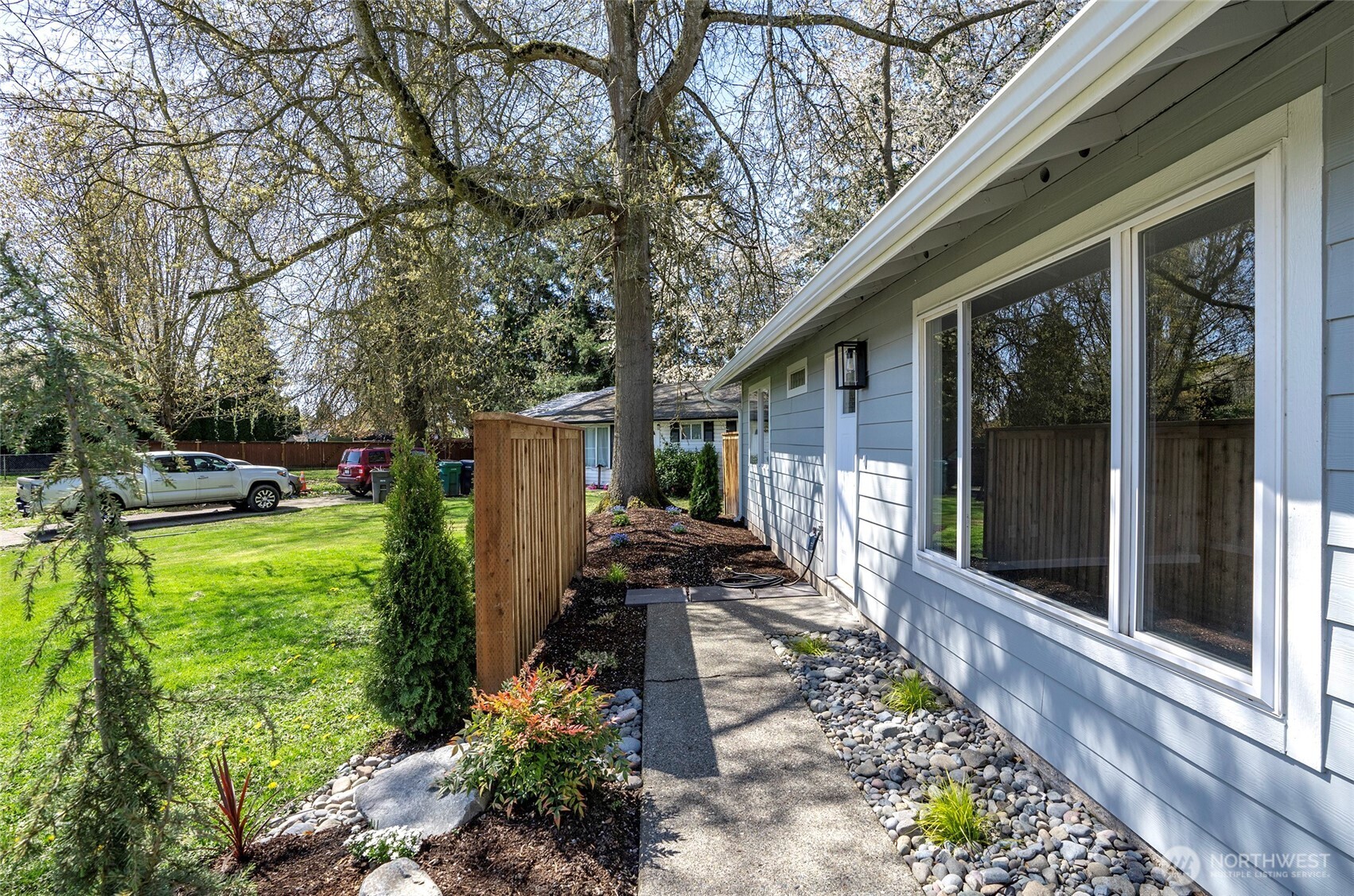 303 Alder Lane N