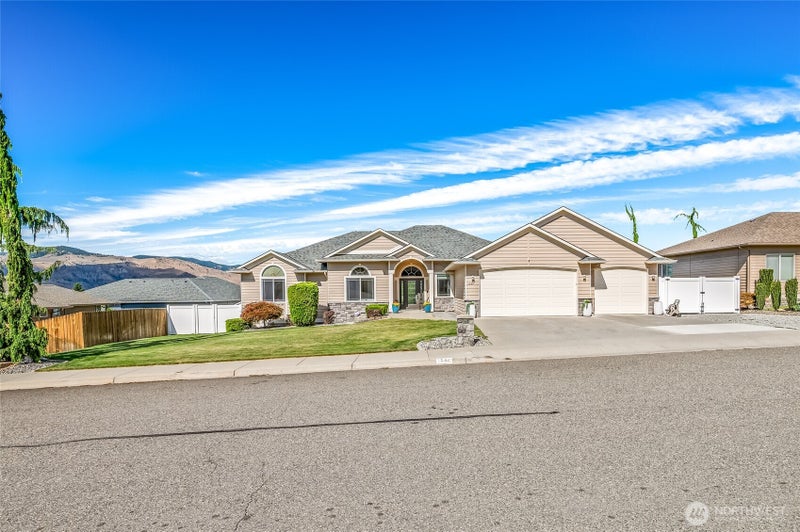 1544 Harrington Lane