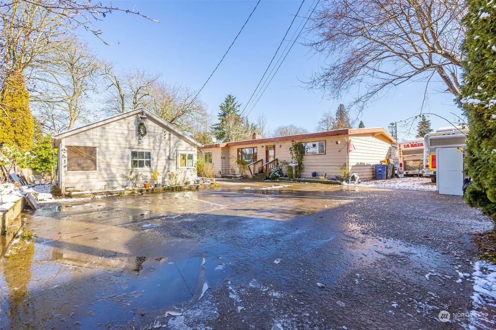 Photo of 3414 S 200th Street, SeaTac, WA 98198 (MLS # 2032170)