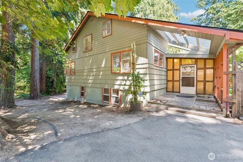 Photo of 7629 236th Street SW, Edmonds, WA 98026 (MLS # 2565672)
