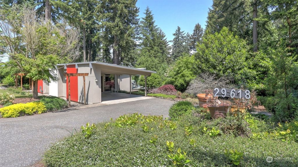 Photo of 29618 11th Place S, Federal Way, WA 98003 (MLS # 2074709)