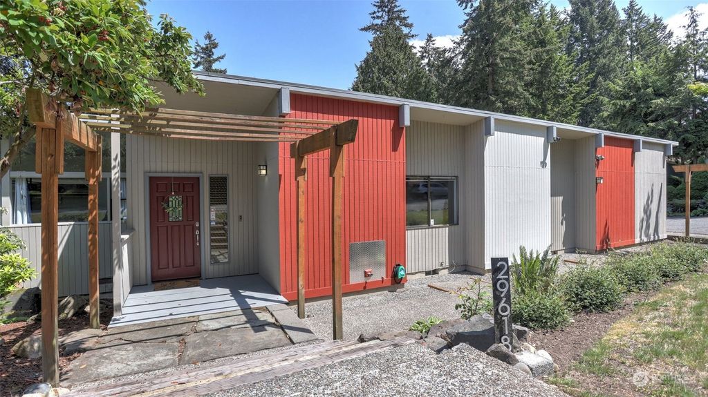 Photo of 29618 11th Place S, Federal Way, WA 98003 (MLS # 2074709)